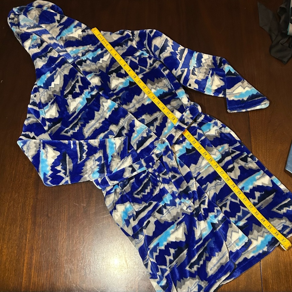 Lands' End Blue & Grey Camo Robe